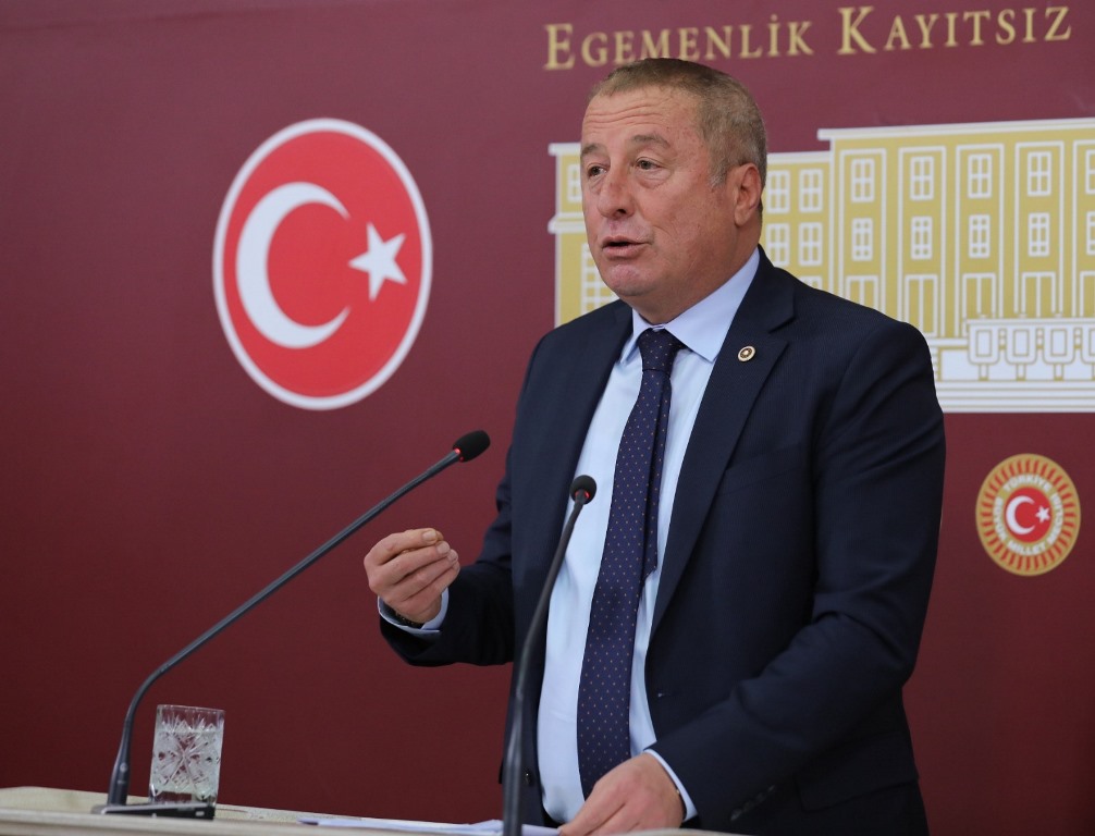 "SARAY UÇAKLARINI SATIP YANGIN SÖNDÜRME UÇAKLARI ALIN"