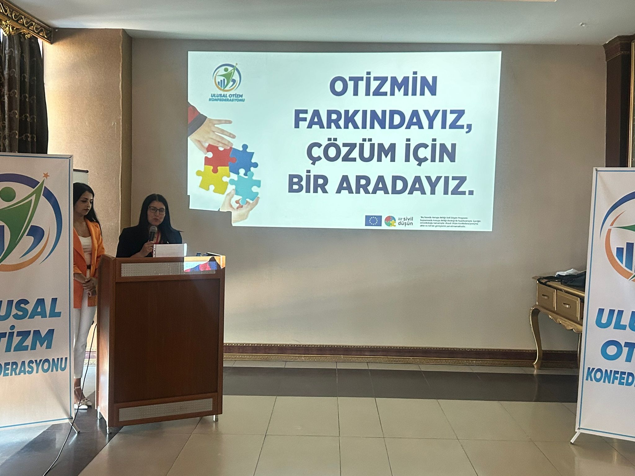 Ulusal Otizm Konfederasyonu Afyonkarahisar’da Toplandı
