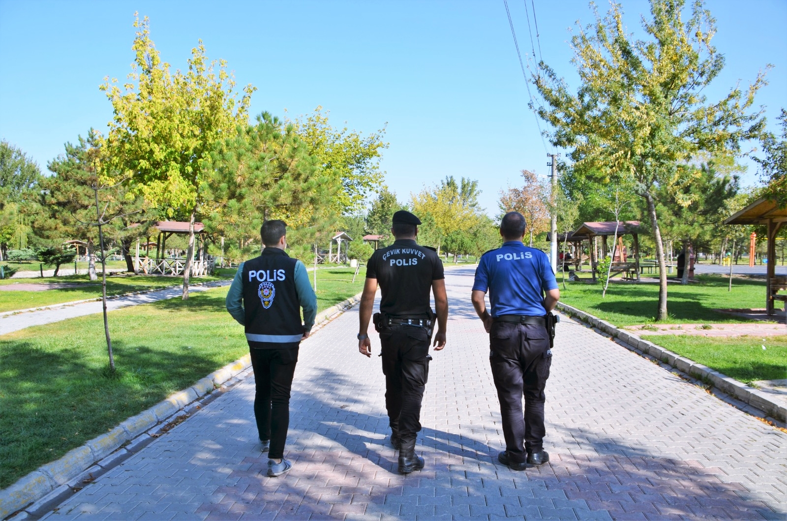 Polis Ekipleri Kararlı  "Güven Huzur Uygulaması" Başarıyla Tamamlandı