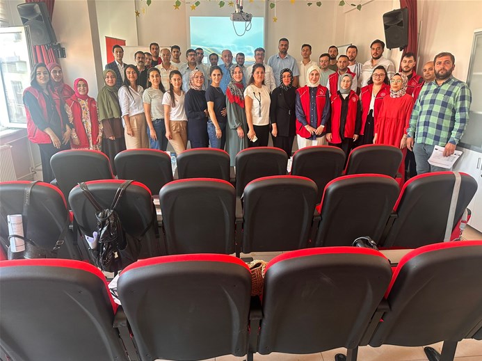Gençlik Hizmetleri Birimi Yeni Eğitim-Öğretim Yılı İçin Değerlendirme Toplantısı Düzenledi