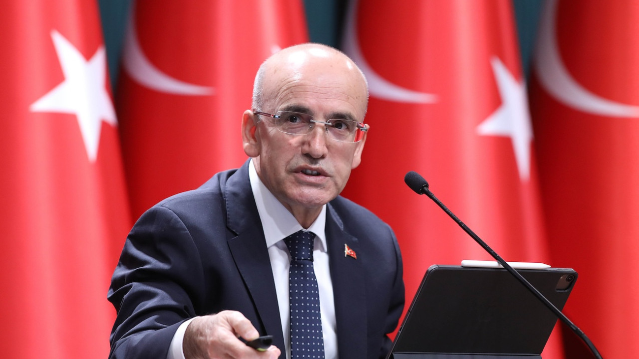 Hazine ve Maliye Bakanı Şimşek'ten İstifa Söylentilerine Net Yanıt