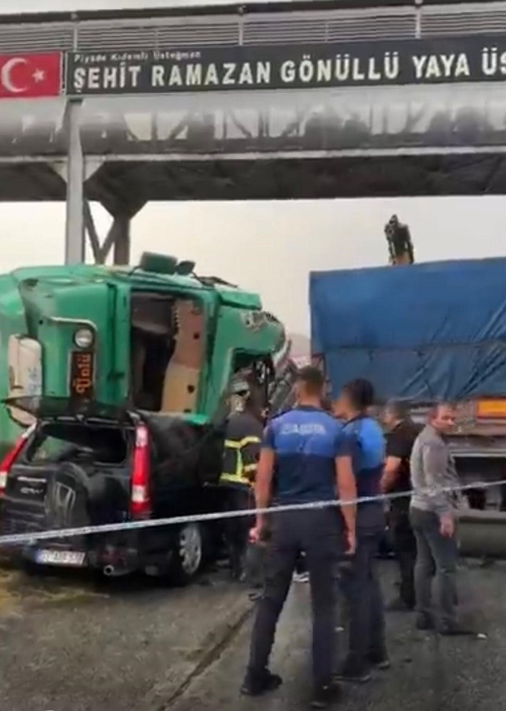 DİNAR'DA YAŞANAN FECİ KAZA KAMERALARA BÖYLE YANSIDI