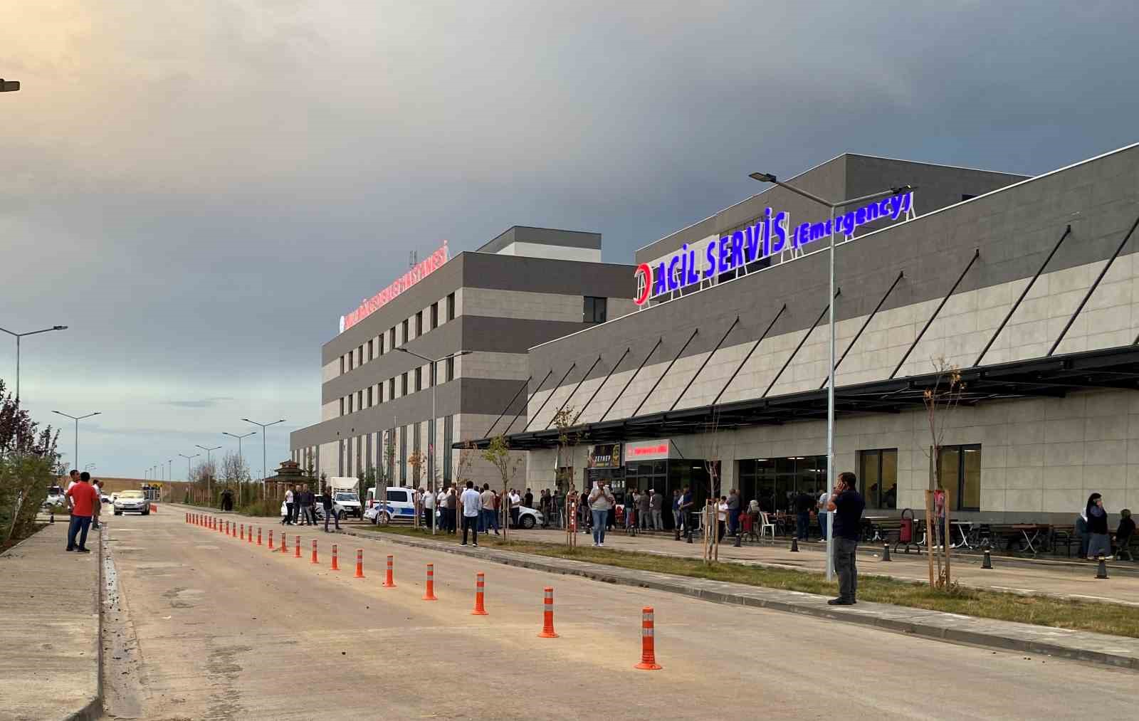 Tartıştığı Eşini Vurmak İsterken Araya Giren 5 Yaşındaki Kızını Öldürdü