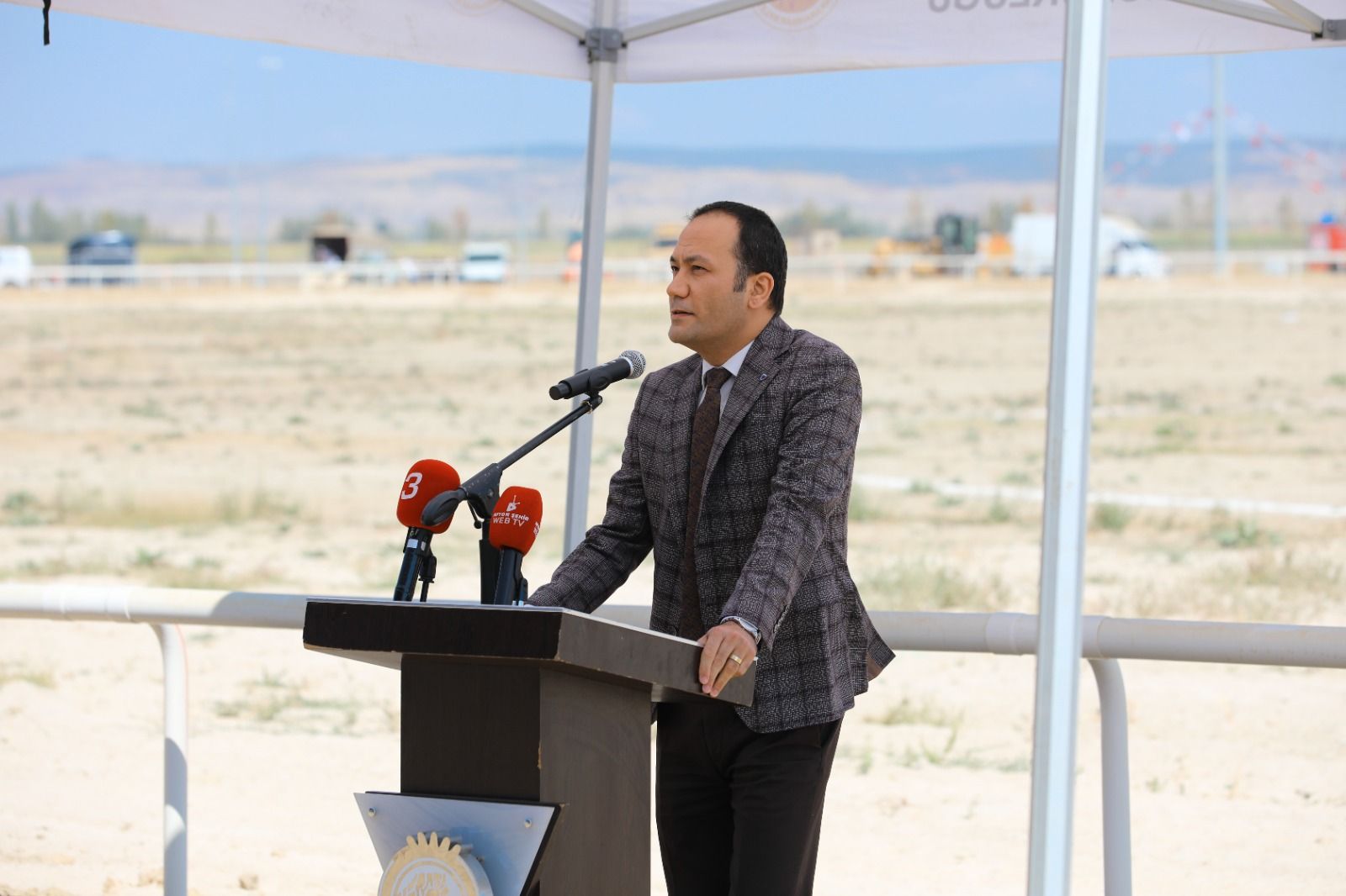 Afyon’da Rahvan Binicilik Zafer Kupası Heyecanı Yaşandı