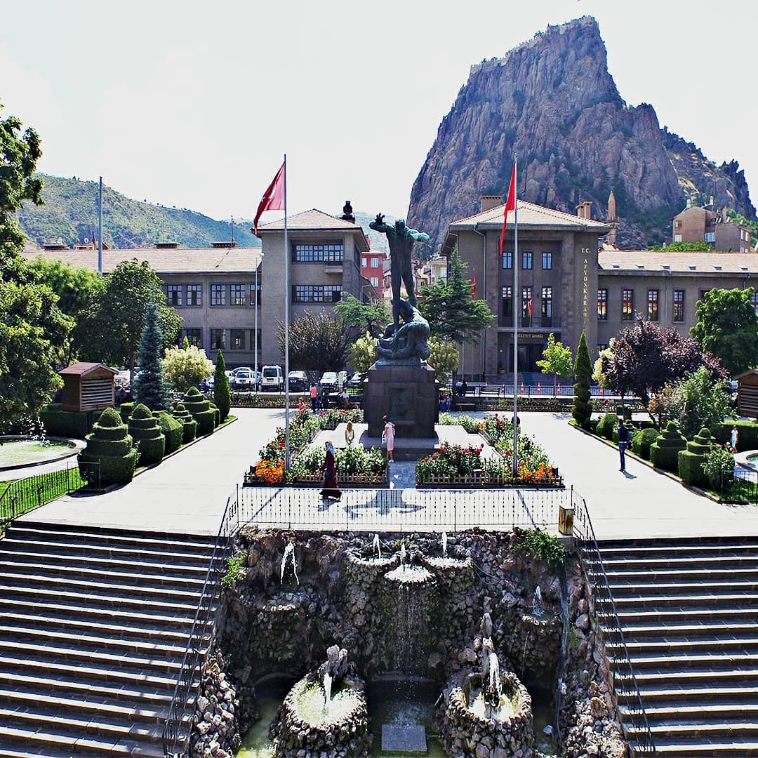 Büyük Utku Anıtı 88 Yıldır Şehre Zaferi Simgeliyor