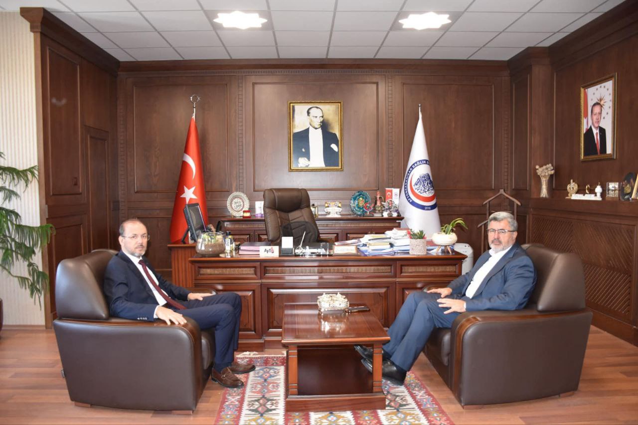 Milletvekili Özkaya Rektör’ü Ziyaret Etti