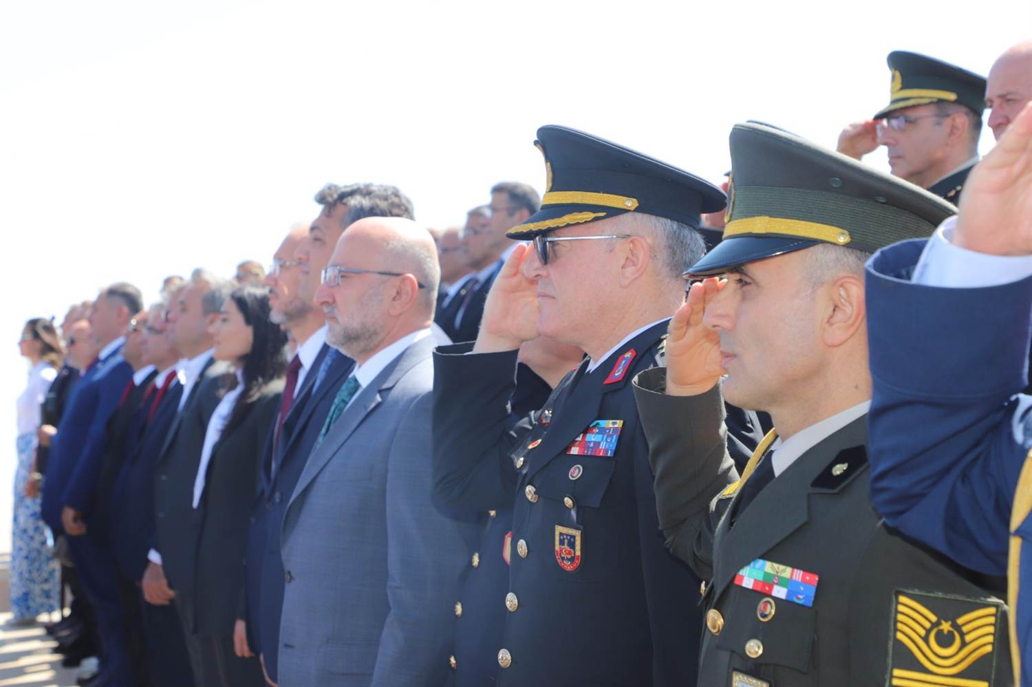 BARO BAŞKANI ŞAHİN BÜYÜK TAARUZ TÖRENLERİNDE YERİNİ ALDI