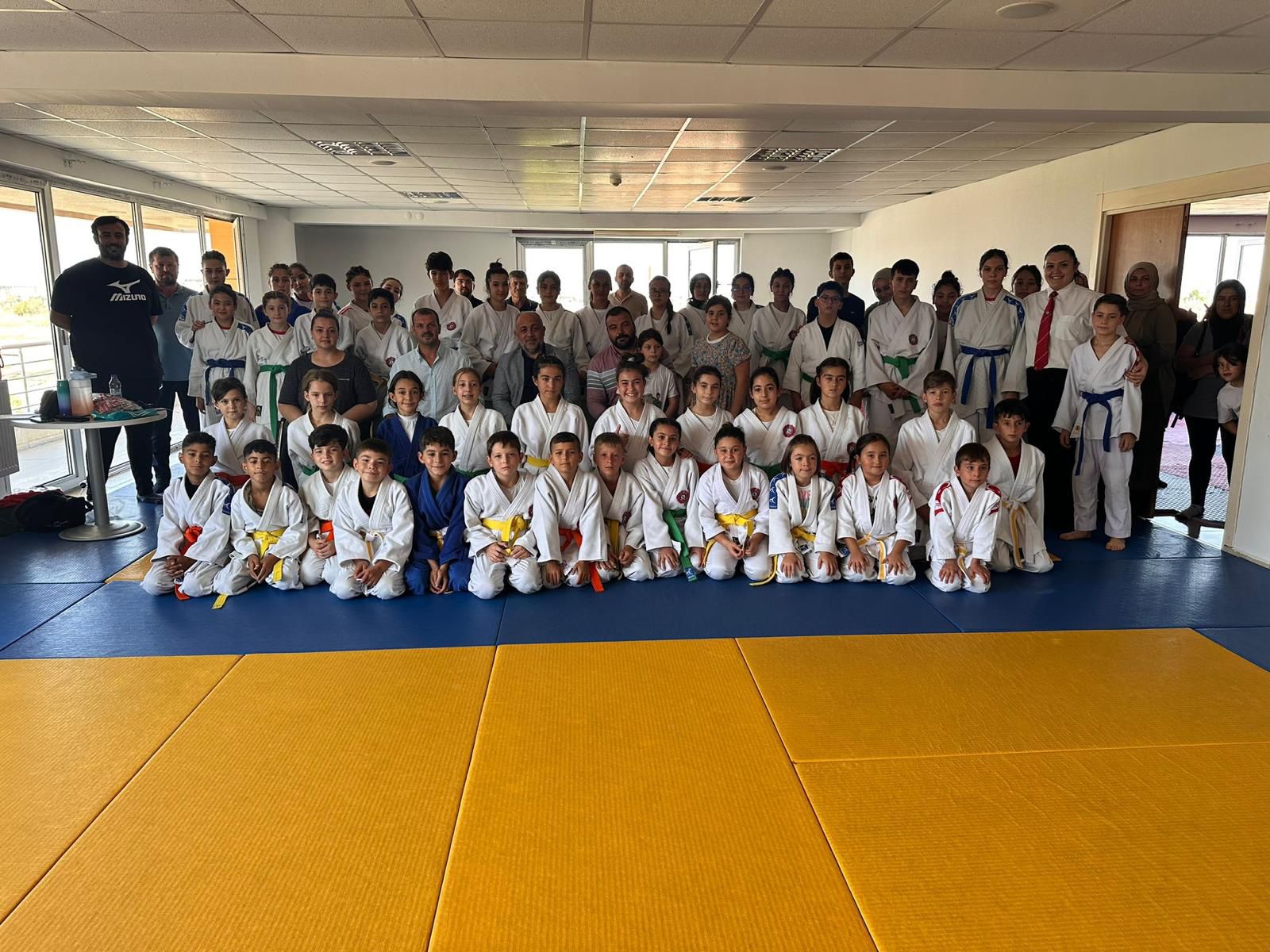 ZAFER HAFTASI JUDO TURNUVASI BAŞARILI BİR ŞEKİLDE TAMAMLANDI