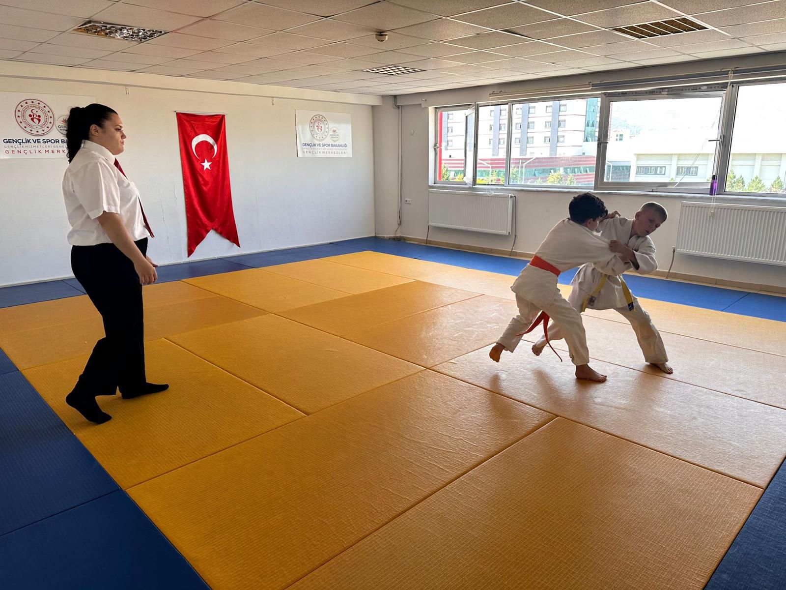 ZAFER HAFTASI JUDO TURNUVASI BAŞARILI BİR ŞEKİLDE TAMAMLANDI