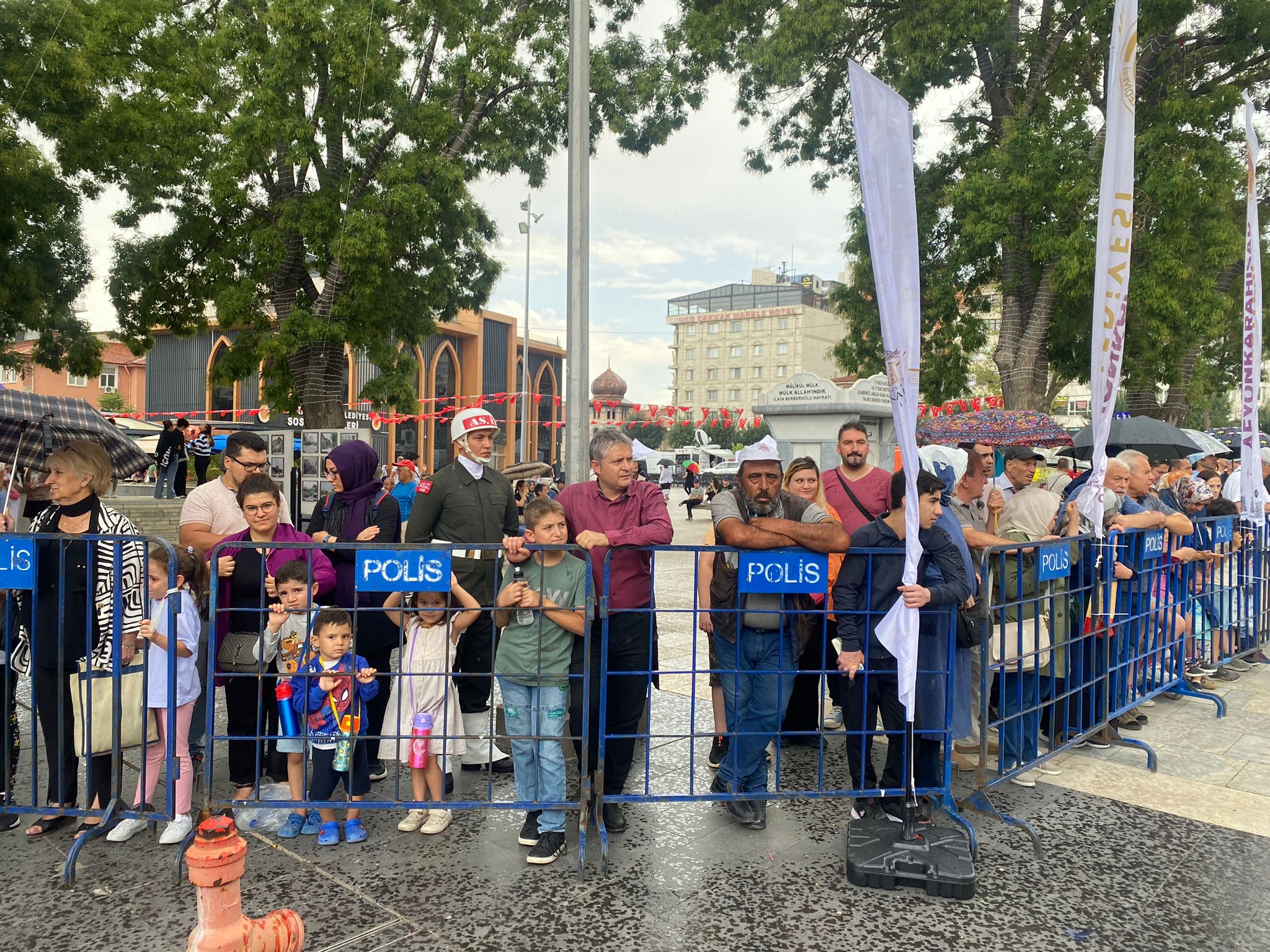 Zafer Meydanı Kutlamalara Hazırlanıyor