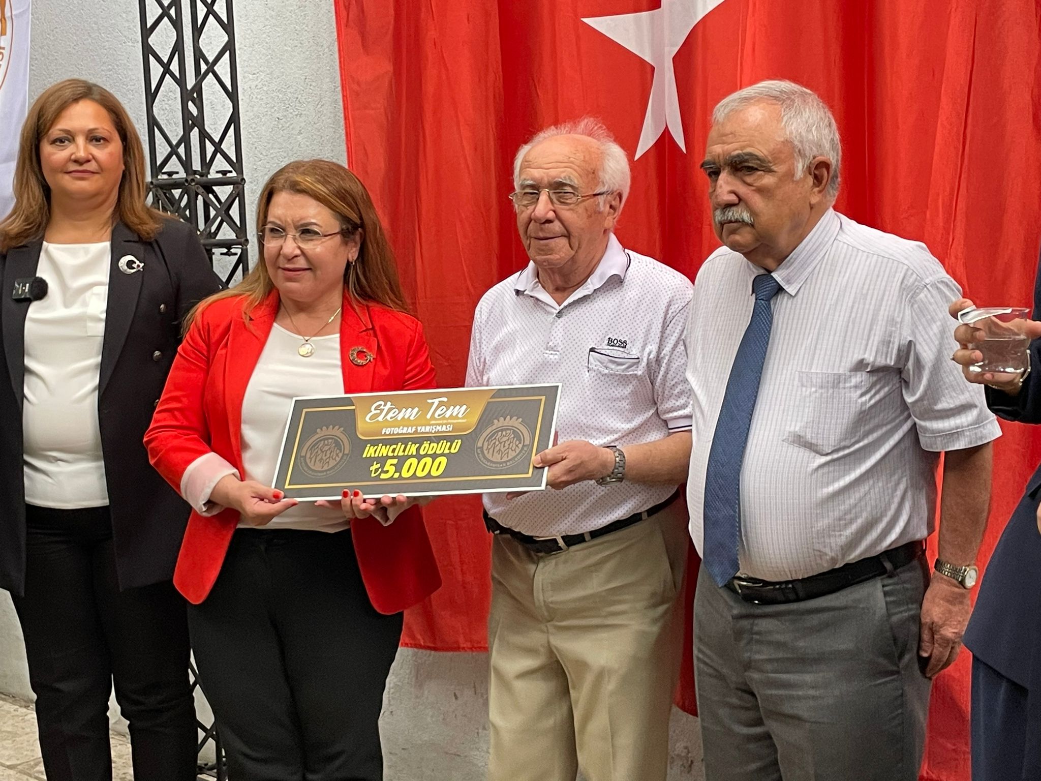 6. Ethem Tem Fotoğraf Sergisi Taş Medrese’de Açıldı!