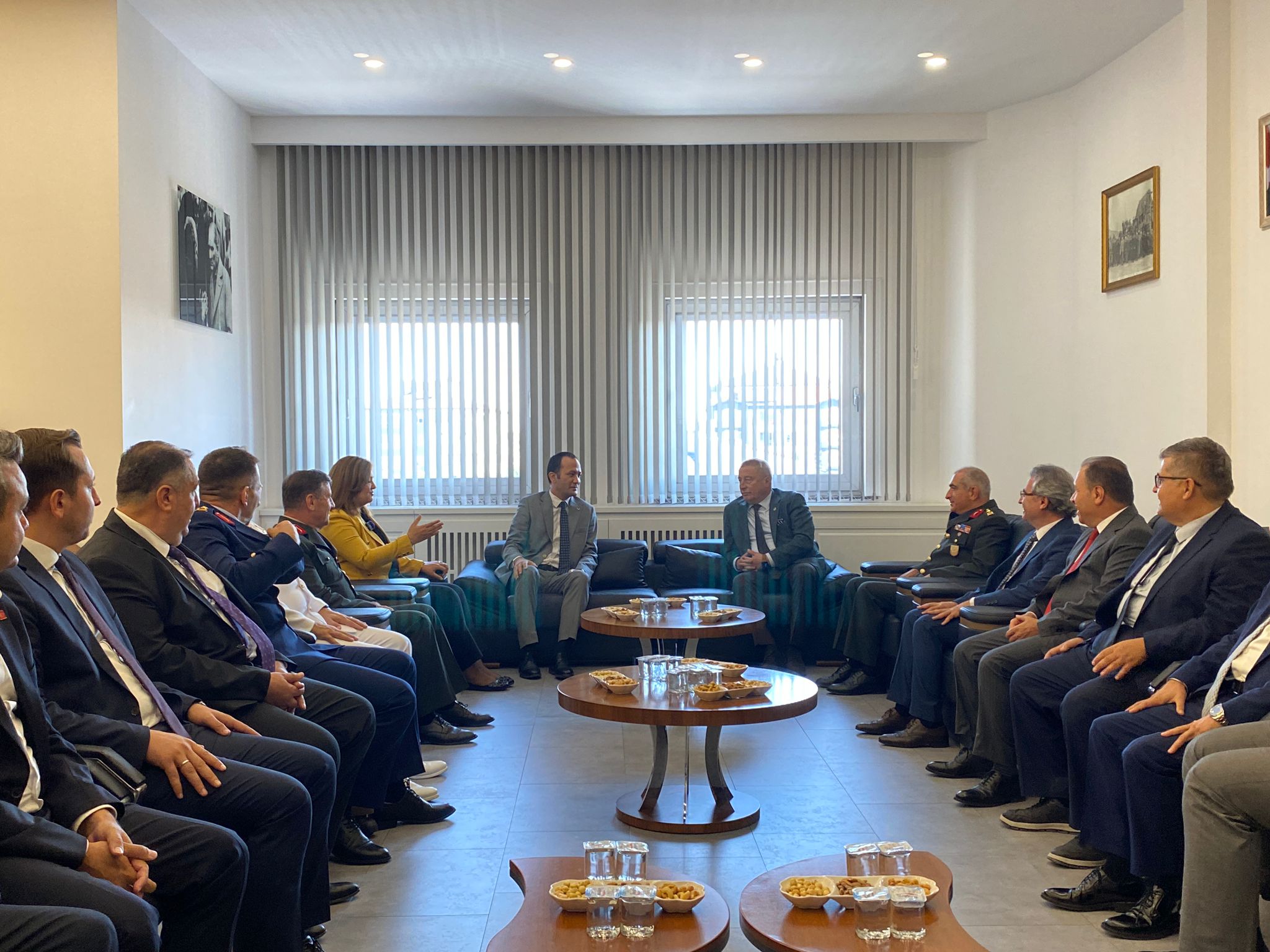 Cumhuriyet'in 102 Yıl Programları Devam Ediyor Köksal Generaller ve İl Protokolünü Makamında Ağırladı