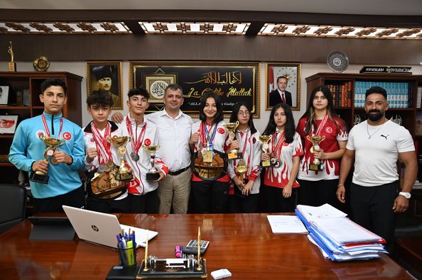 Emirdağ Güçlü Gençlik Spor Kulübü'nden Başkan Koyuncu'ya Ziyaret