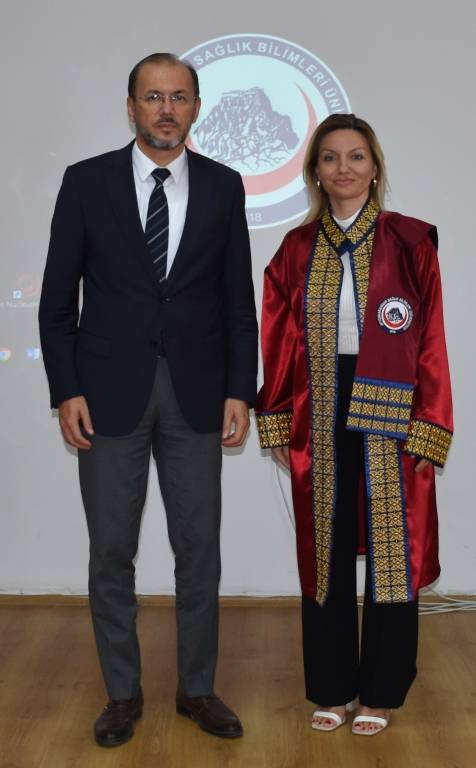 AFSÜ’DE Kadrosu Yükselen Dört Öğretim Üyesi Cübbe Giydi