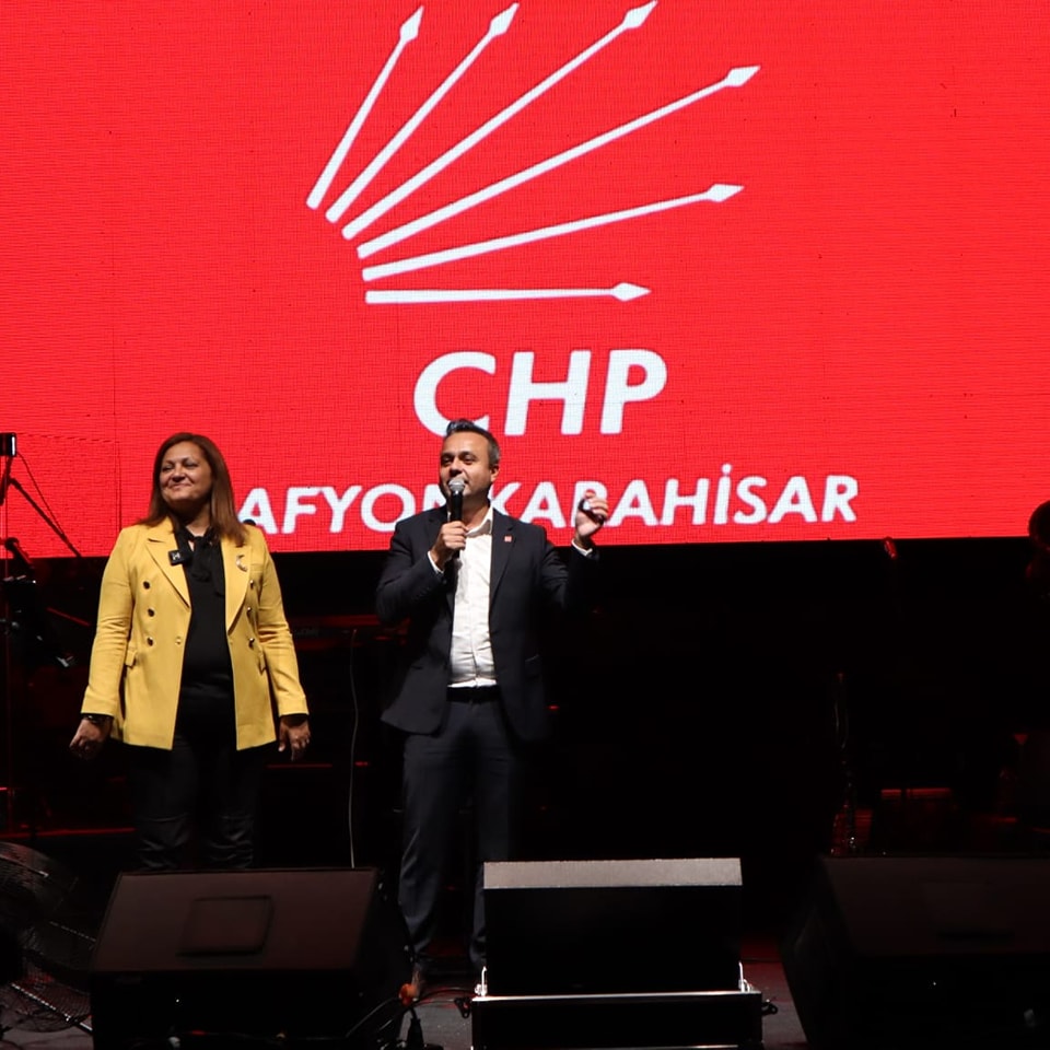 Başkan Erhan ve Ekibi Muhteşem Konsere Ev Sahipliği Yaptı