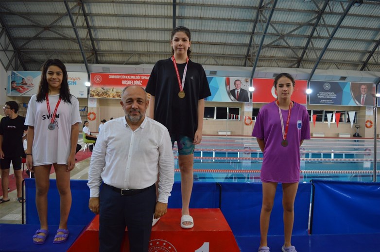 30 AGUSTOS ZAFER BAYRAMI 7+ YÜZME MÜSABAKALARI BAŞLADI