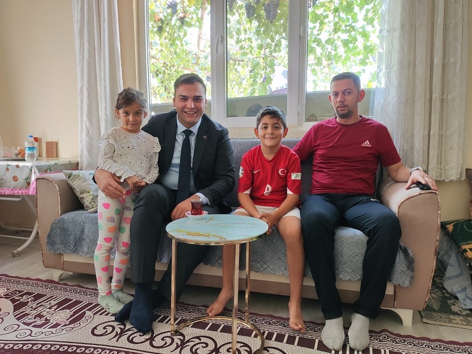 Kaymakam Osman Türk’ten Gazimize Geçmiş Olsun Ziyareti