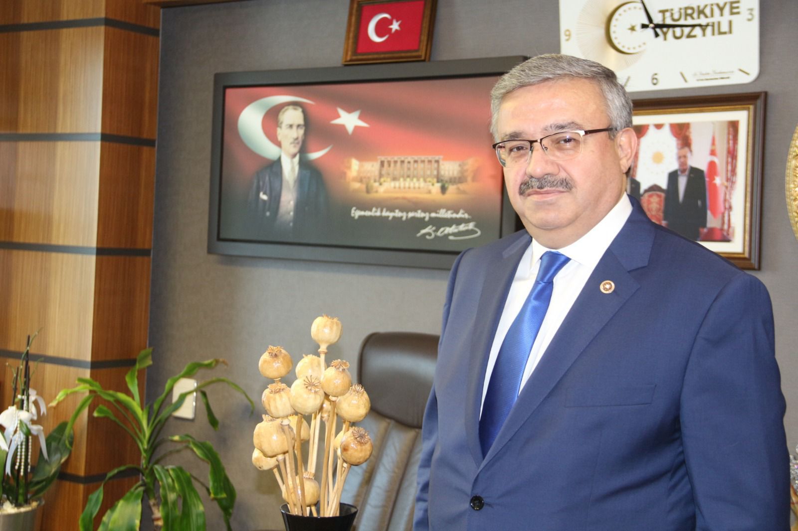 “ZAFERİ MİLLETİMİZ TEK YÜREK OLARAK KAZANDI”