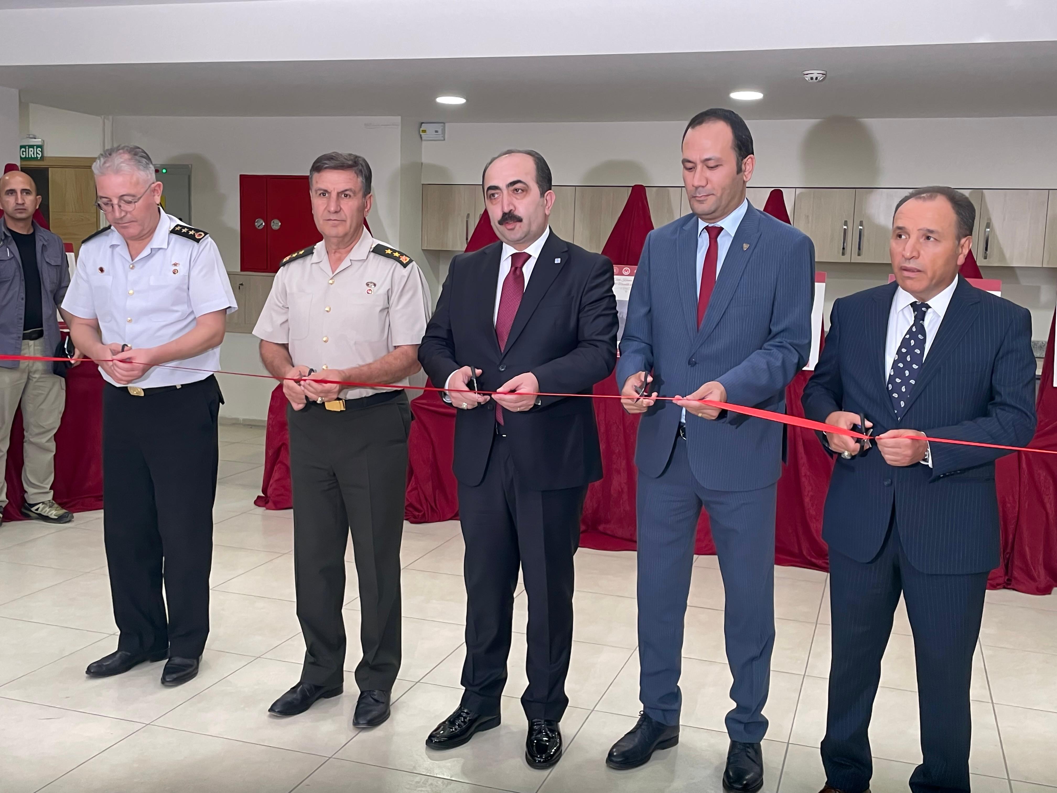 Afyonkarahisar'da "Türk Tarihinin Dönüm Noktası: Büyük Taarruz ve 30 Ağustos" Paneli Gerçekleştirildi