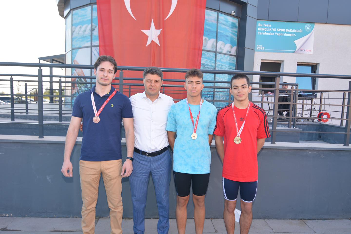 Sandıklı'da İlk Büyük Taarruz Yüzme Yarışması Yoğun İlgi Gördü