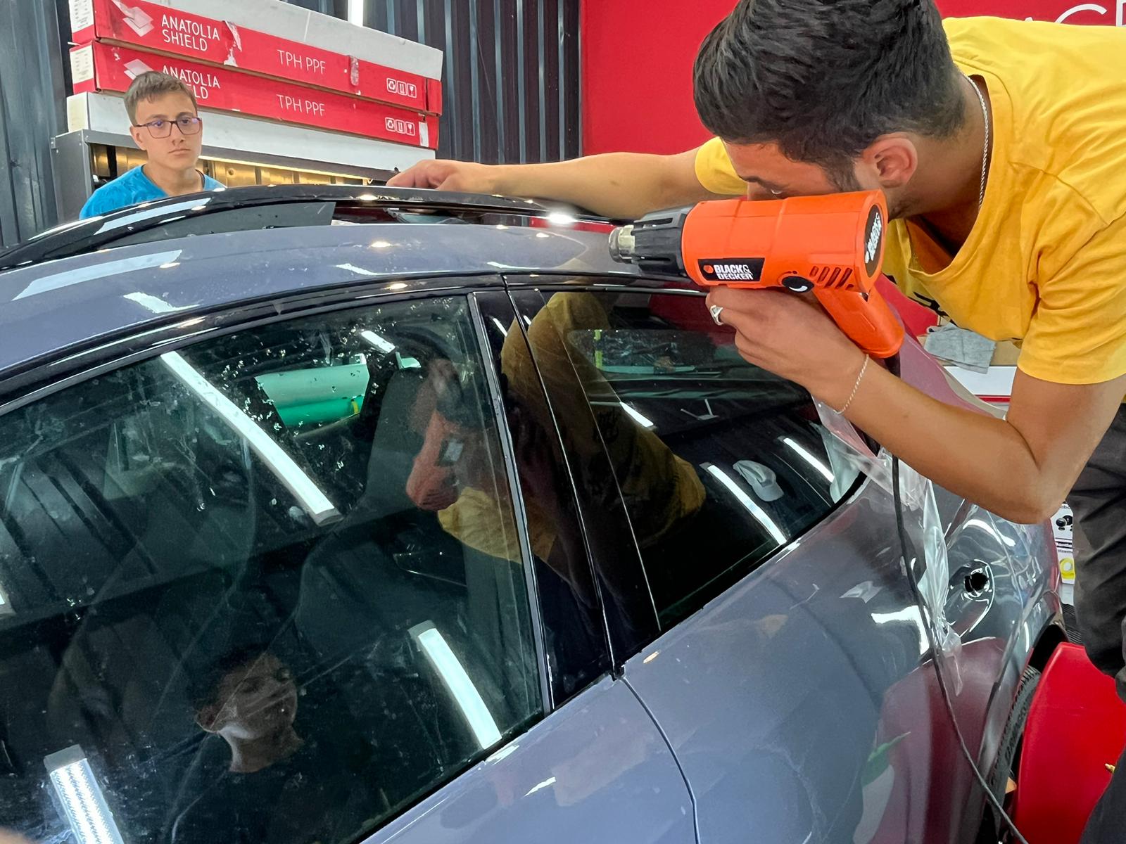 PPF KAPLAMA VE CAM FİLMLERİ HAKKINDA MERAK ETTİKLERİNİZİ SİZİN İÇİN  ARAŞTIRDIK