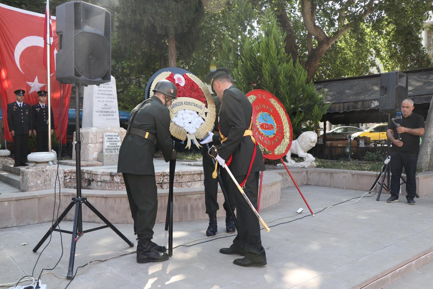 DİNAR’DA 30 AĞUSTOS ZAFER BAYRAMI KUTLANDI