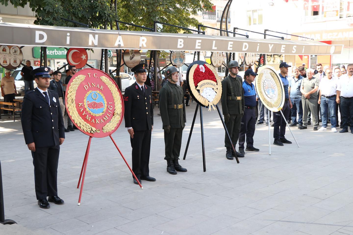 DİNAR’DA 30 AĞUSTOS ZAFER BAYRAMI KUTLANDI