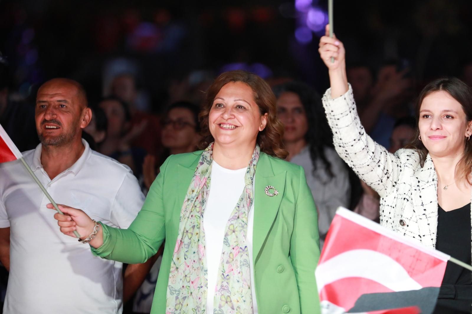 Topuklu Efe'nin Çökertme Videosuna Rekor İzleme