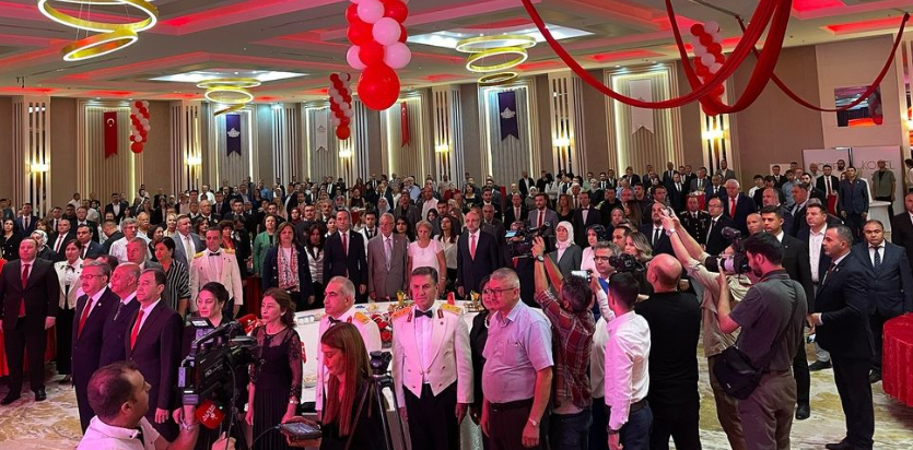 Afyonkarahisar’da 30 Ağustos Coşkusu: Valilik Kabul Töreni Korel Otel’de Gerçekleşti