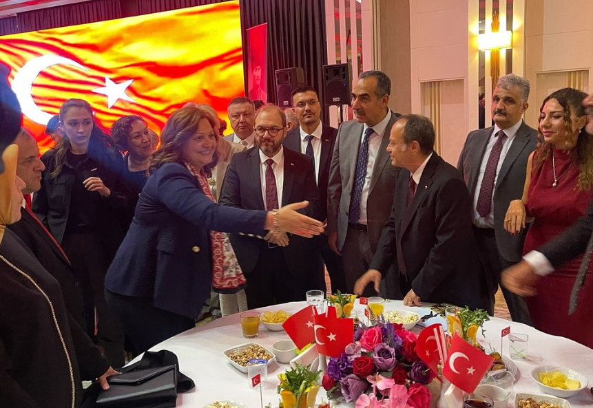 Afyonkarahisar’da 30 Ağustos Coşkusu: Valilik Kabul Töreni Korel Otel’de Gerçekleşti