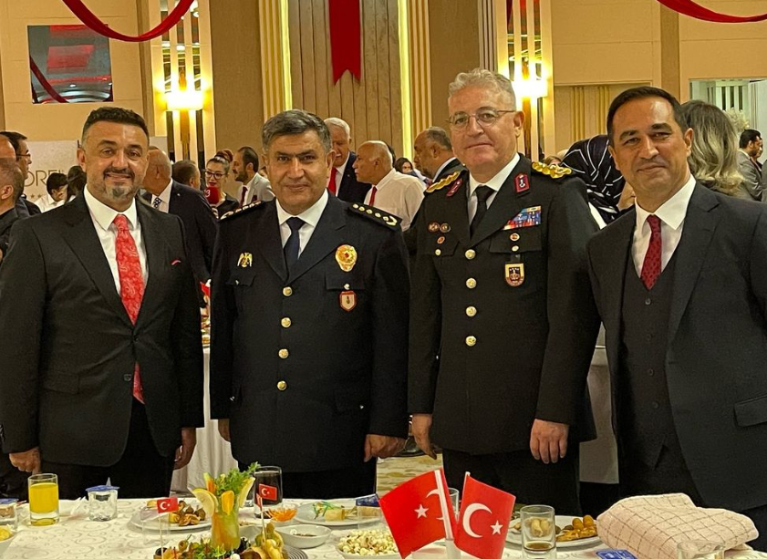 Afyonkarahisar’da 30 Ağustos Coşkusu: Valilik Kabul Töreni Korel Otel’de Gerçekleşti