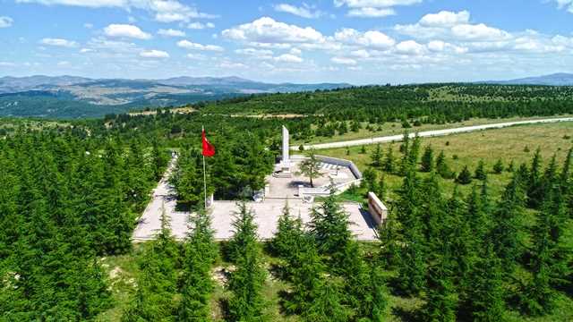 Vatanseverliğin Sembolü Albay Reşat Çiğiltepe