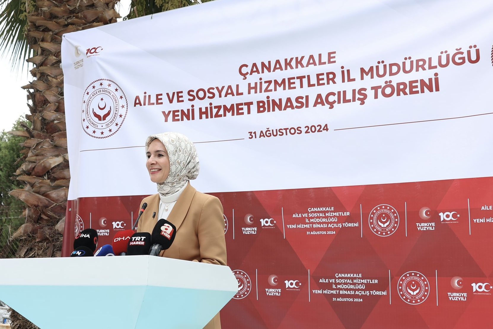 Afyonlu Bakan Göktaş Çanakkale’de Açılışa Katıldı