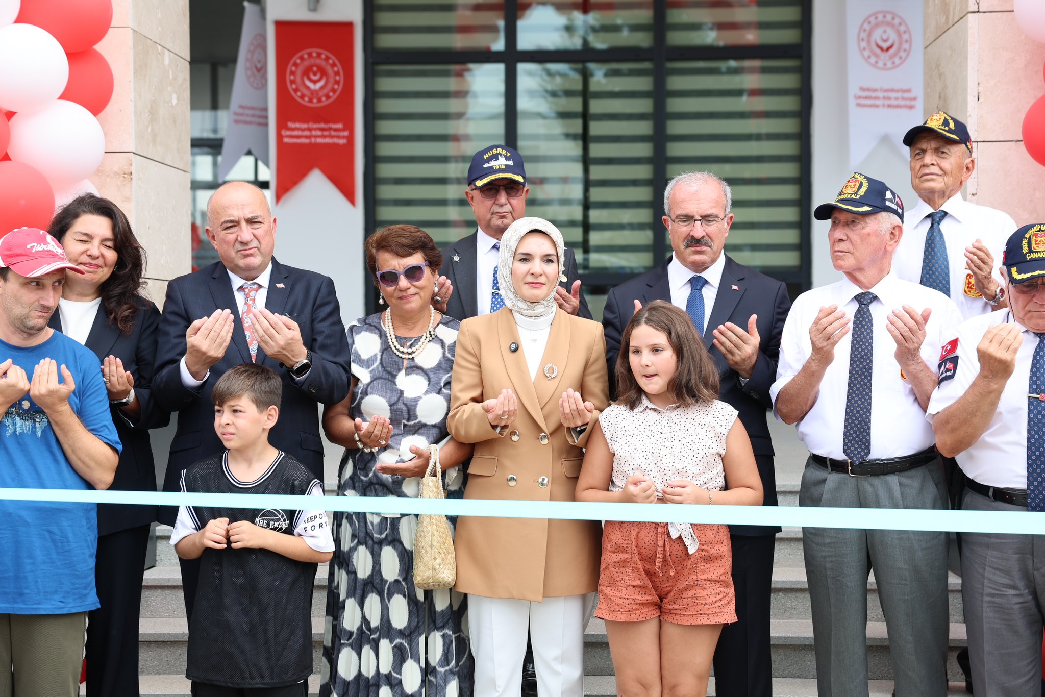 Afyonlu Bakan Göktaş Çanakkale’de Açılışa Katıldı