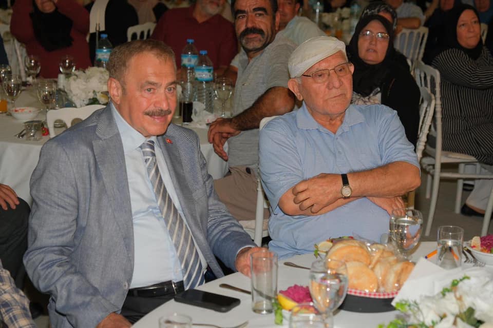Eski Bakan Veysel Eroğlu Gençlerin Mutluluğuna Ortak Oldu