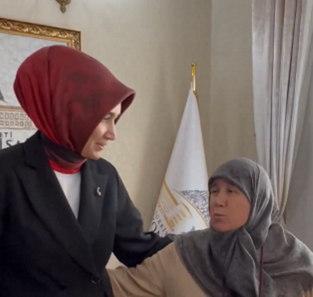 İSVİÇRE'DEN AFYON'A GELDİ, VALİ YİĞİTBAŞI'NI ZİYARET ETTİ