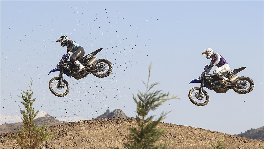 DÜNYA MOTOKROS ŞAMPİYONASI İÇİN HEYECAN DORUKTA!