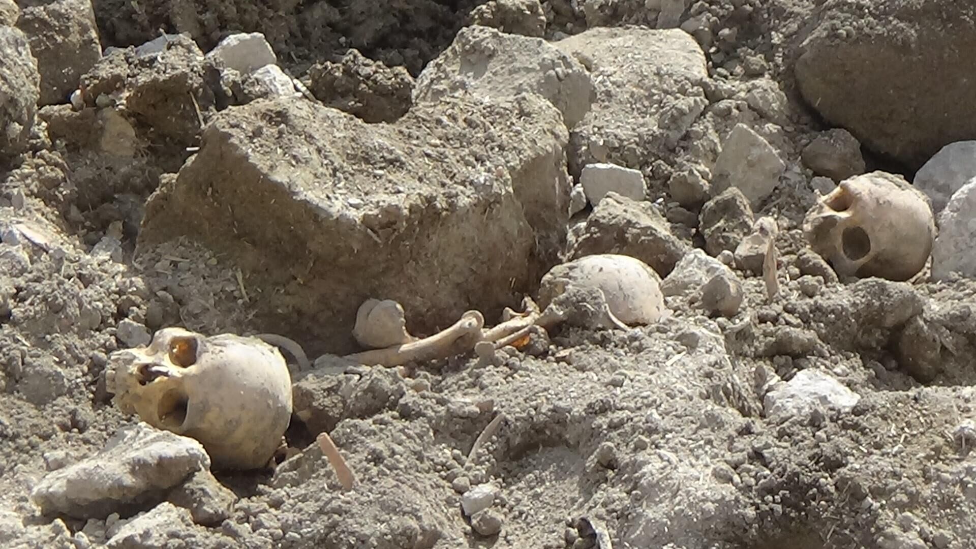 Yıkım Çalışması Yapılan Alanda İnsan Kemikleri Bulundu