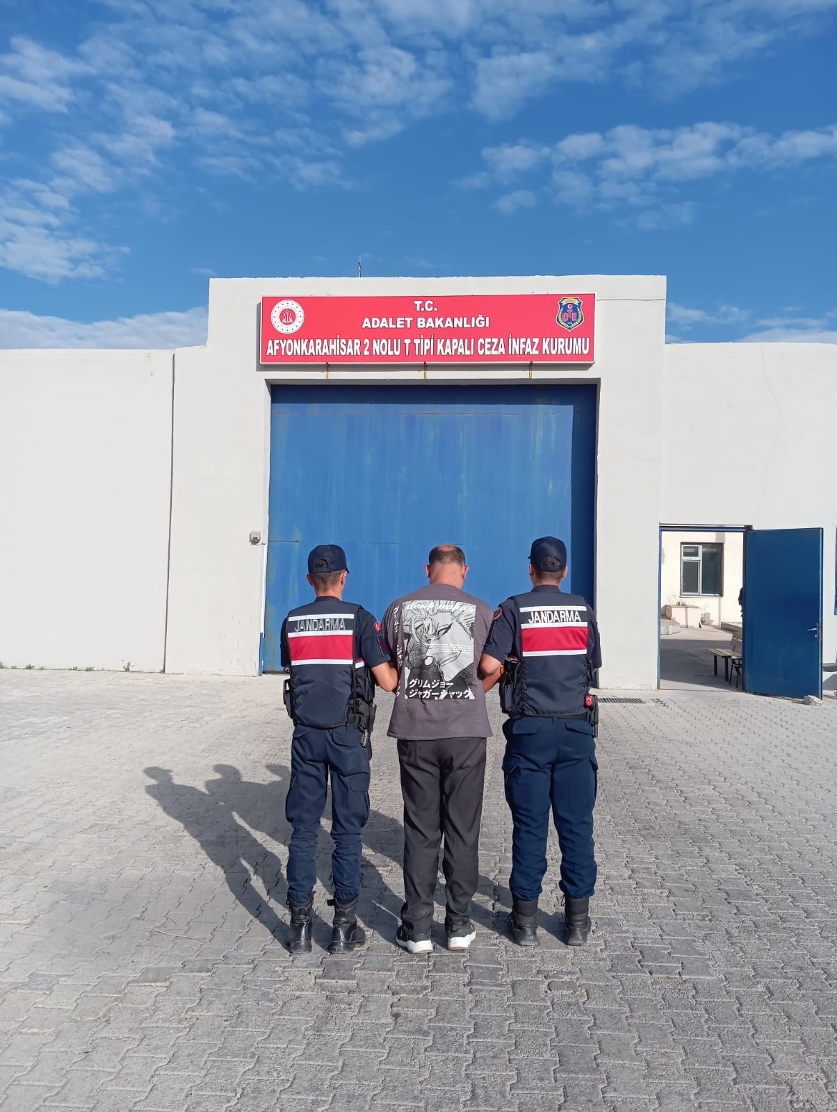 21 Ayrı Suç Kaydı Bulunan Şahıs Afyon’un O İlçesinde Yakalandı