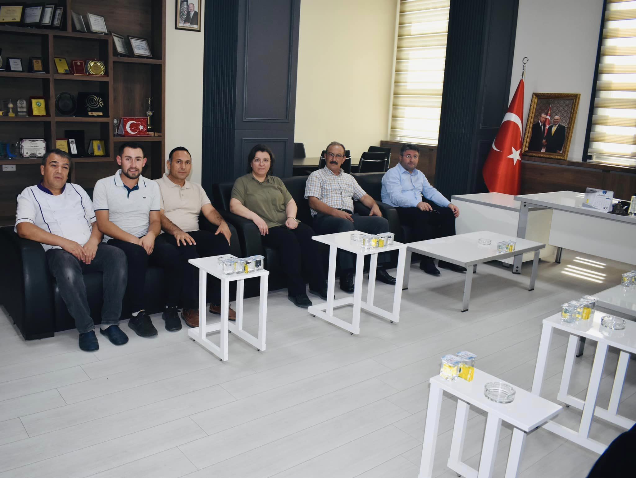 Afyonkarahisar Ticaret Borsası'ndan Başkan Mühsürler'e Doğum Günü Sürprizi