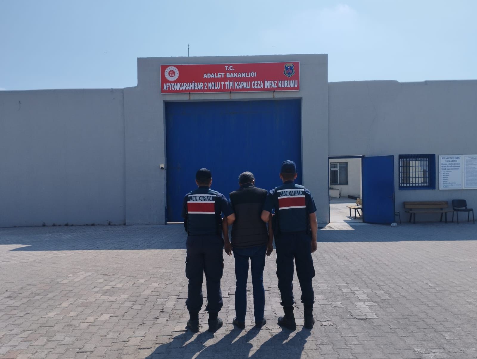 Kenevir Ektiği İçin 4 Yıl Hapis Cezasıyla Aranıyordu