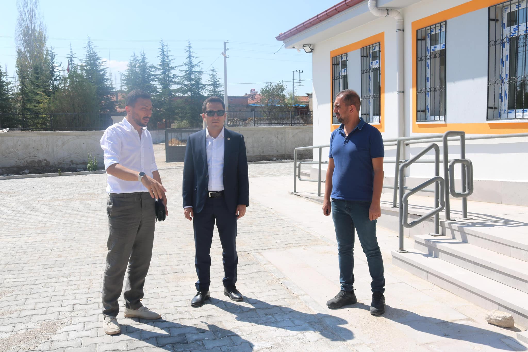 İhsaniye’de İnşaatları Tamamlanan Okullara Teknik Ziyaret