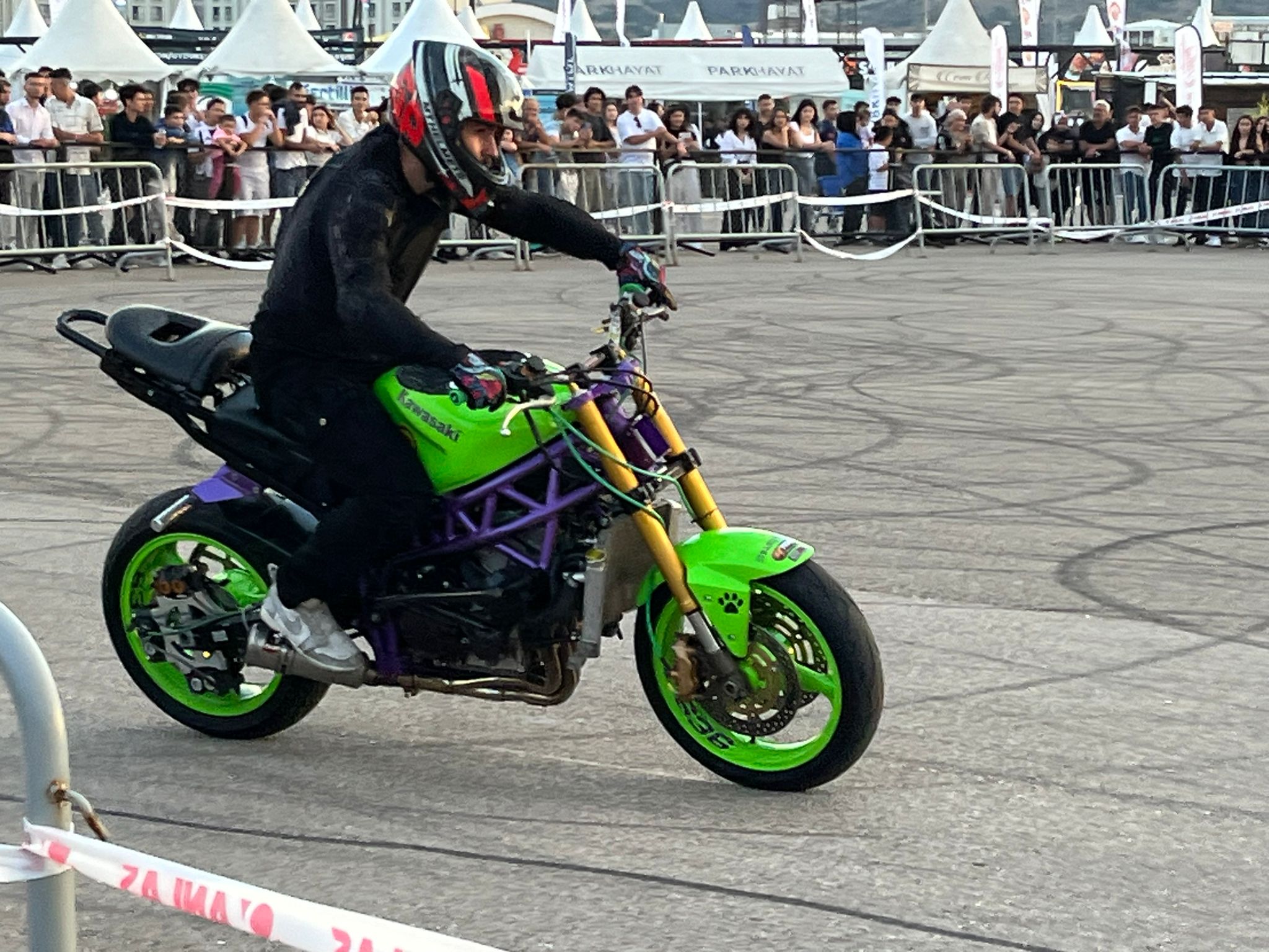 MotoGP'de Eren Çelik'ten Nefes Kesen Gösteri