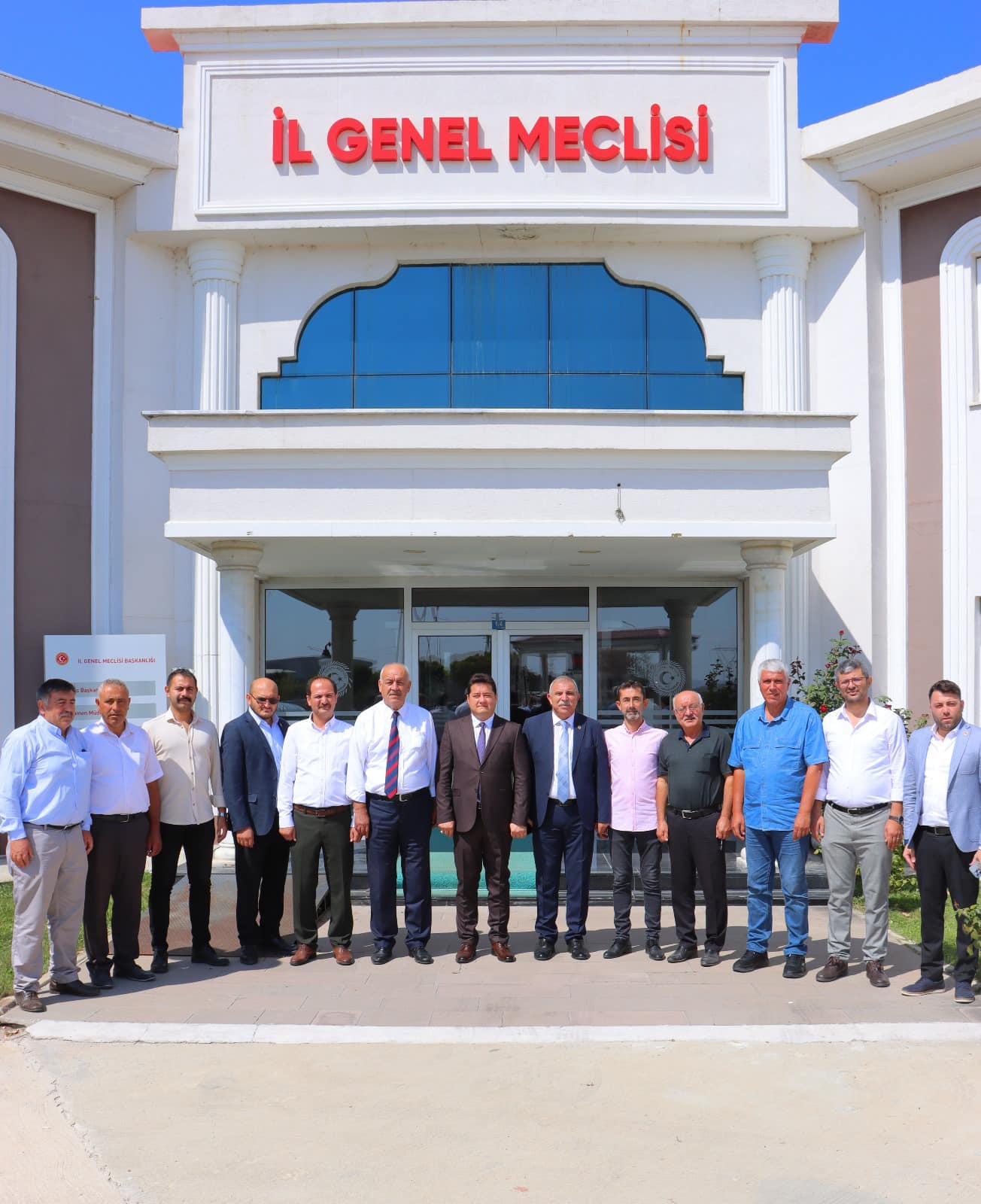 Başkan Aynacı, İl Genel Meclisi'ni ve Başkan Siper’i Ziyaret Etti