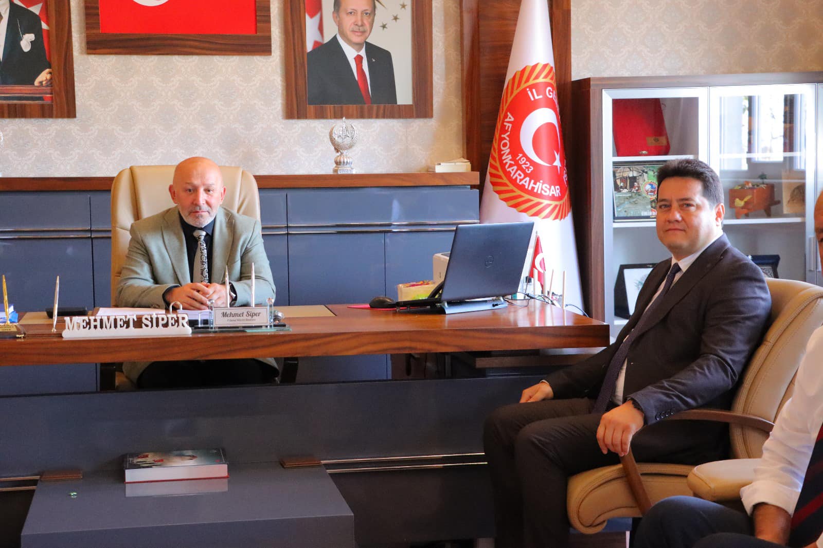 Başkan Aynacı, İl Genel Meclisi'ni ve Başkan Siper’i Ziyaret Etti