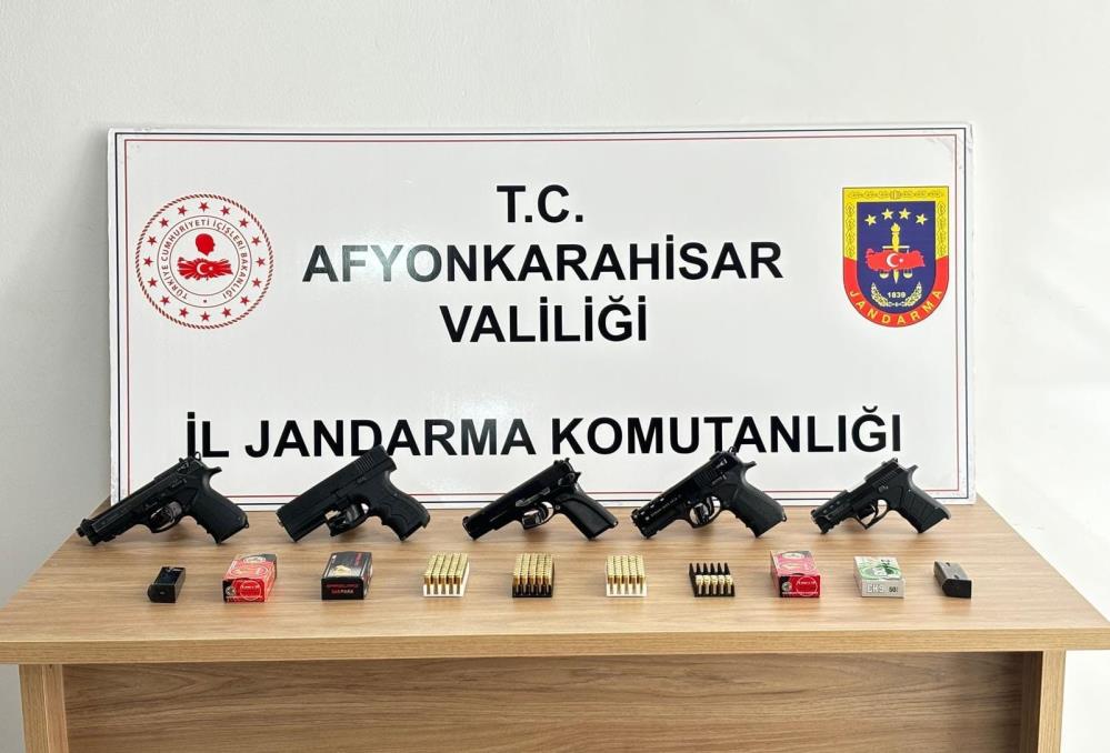 Magandalar Kıskıvrak Yakalandı!  Düğünde havaya ateş açan 5 kişi gözaltında