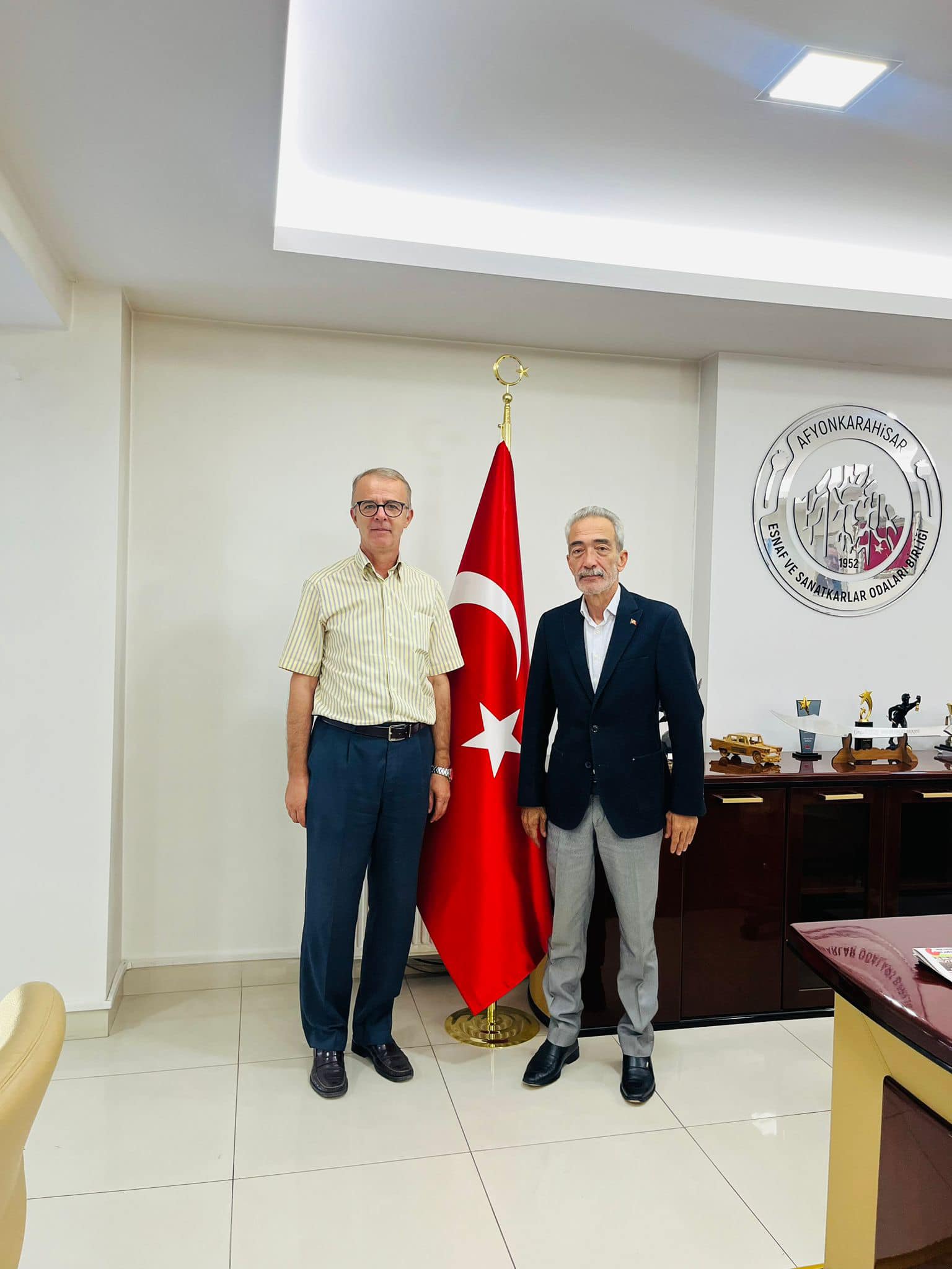 Komşu İlin Başkanı Aslan’dan Başkan Üstün’e Ziyaret