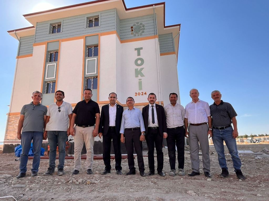 'VATANDAŞLARIMIZIN DERDİNE DERMAN OLMAK İÇİN SAHADAYIZ'