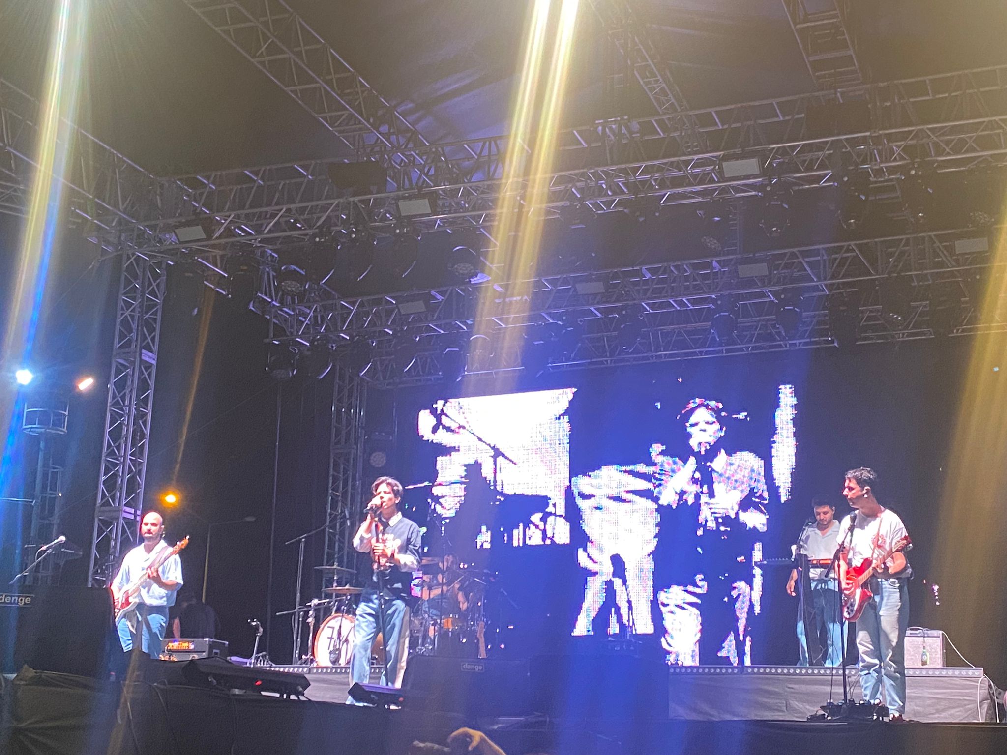 MADRİGAL'DAN UNUTULMAYACAK PERFORMANS