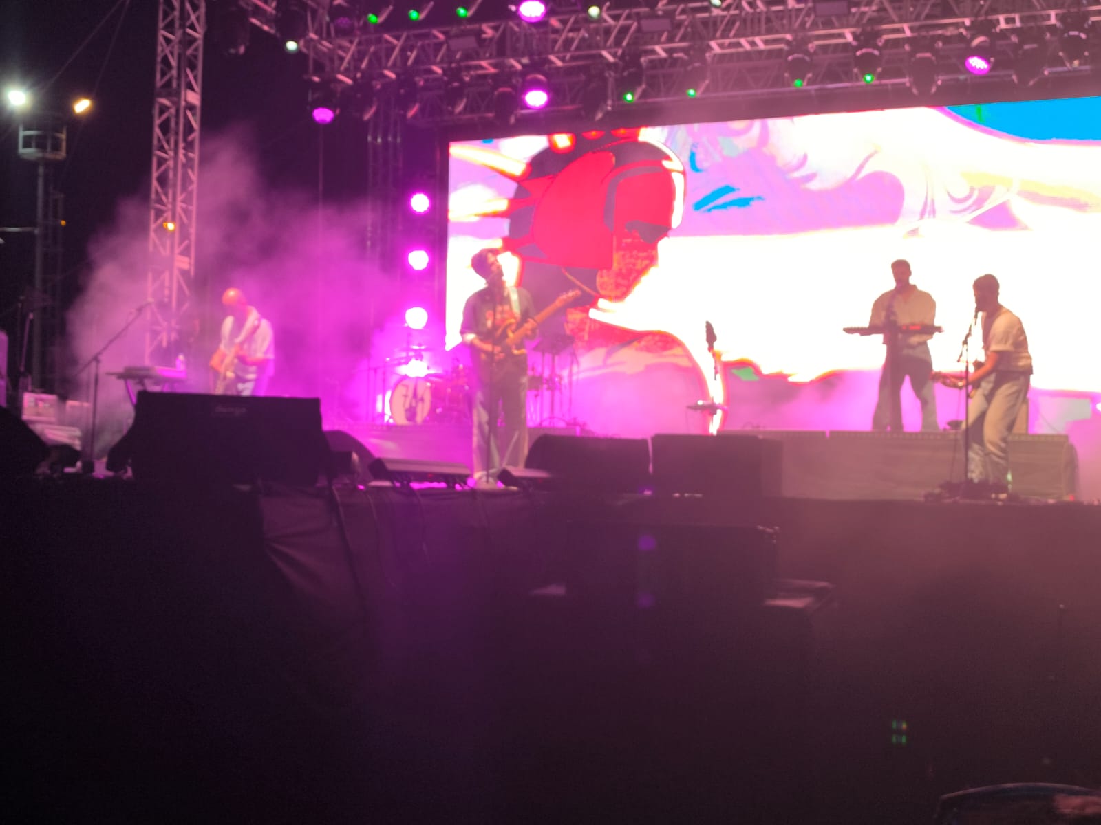 MADRİGAL'DAN UNUTULMAYACAK PERFORMANS